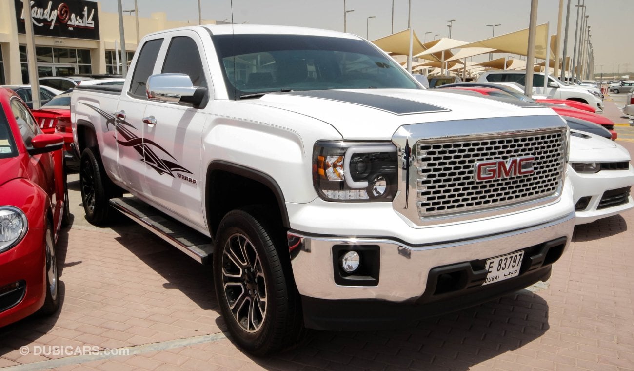 GMC Sierra