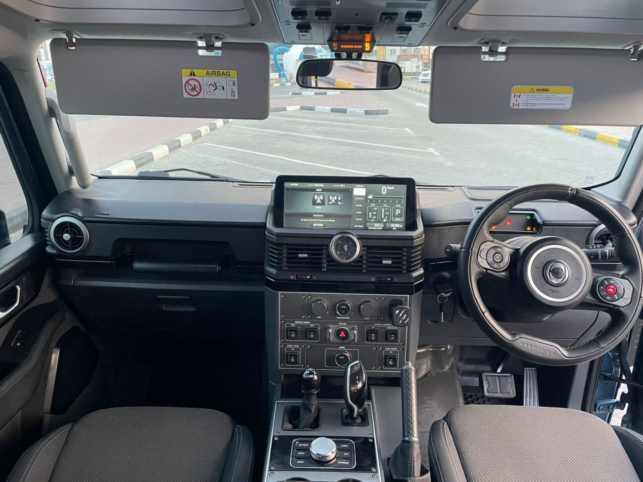 إينيوس غرينادير diesel 3.0 liter ,2024 model ,right hand drive ,automatic