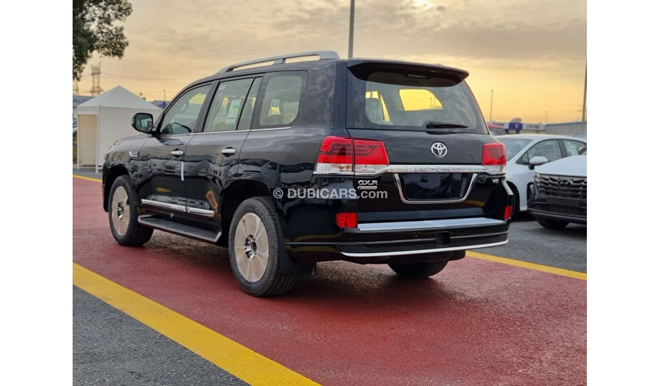 Toyota Land Cruiser Toyota LandCruiser GXR GT 4.6L Full Option with Rear mutlimedia Color Black Model 2021