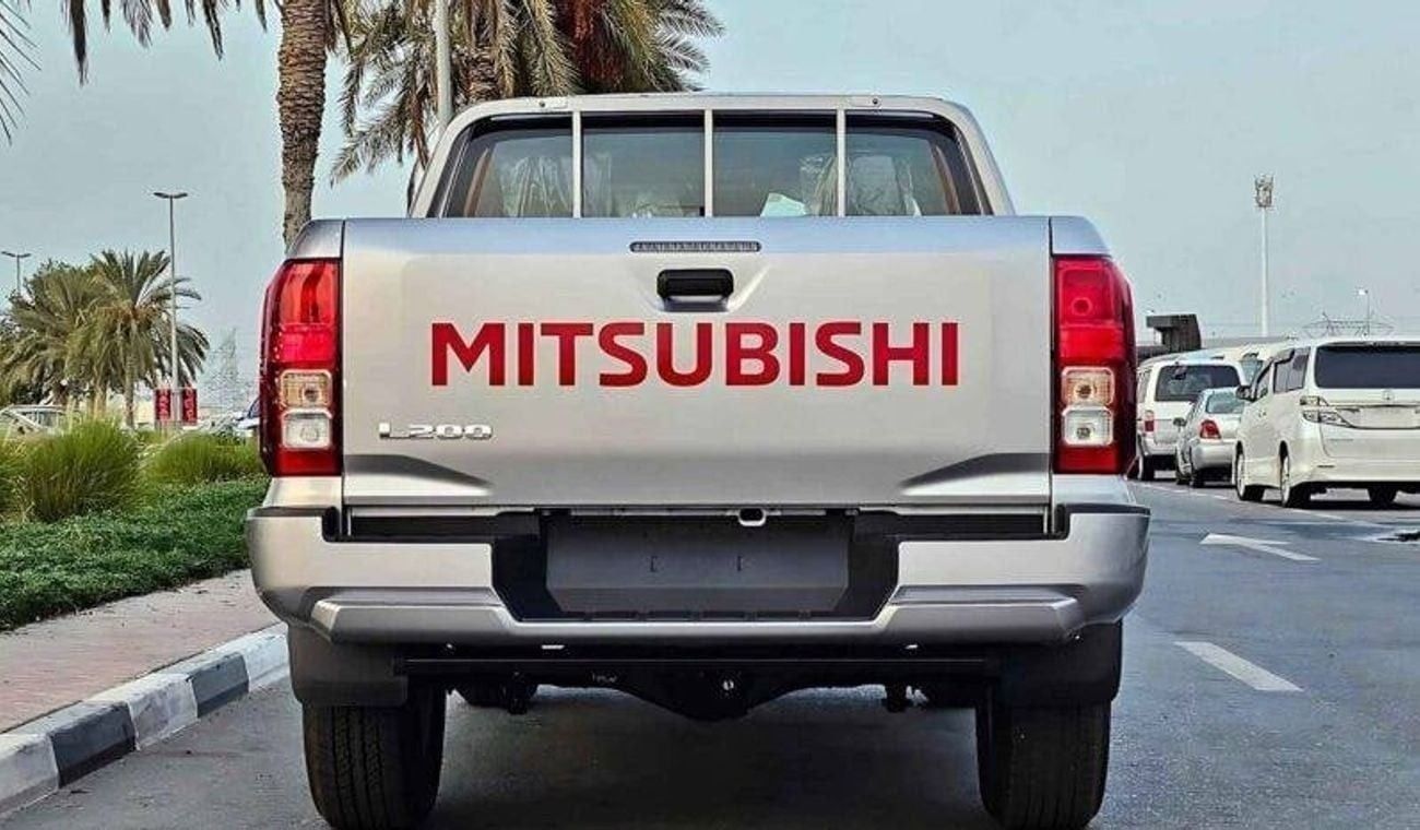 Mitsubishi L200 Mitsubishi L200 petrol 2.4L MY2026 FOR EXPORT ONLY