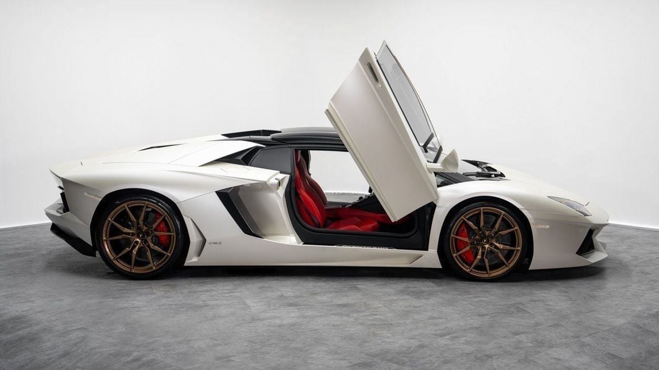 لامبورغيني أفينتادور LP 700-4 Roadster - 2015 - GCC