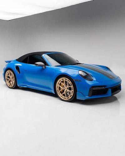 بورش 911 Turbo S 3.8L (645 HP) Convertible