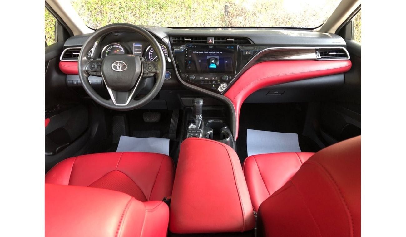 Toyota Camry LE Hybrid 2.5L (TAKCI)