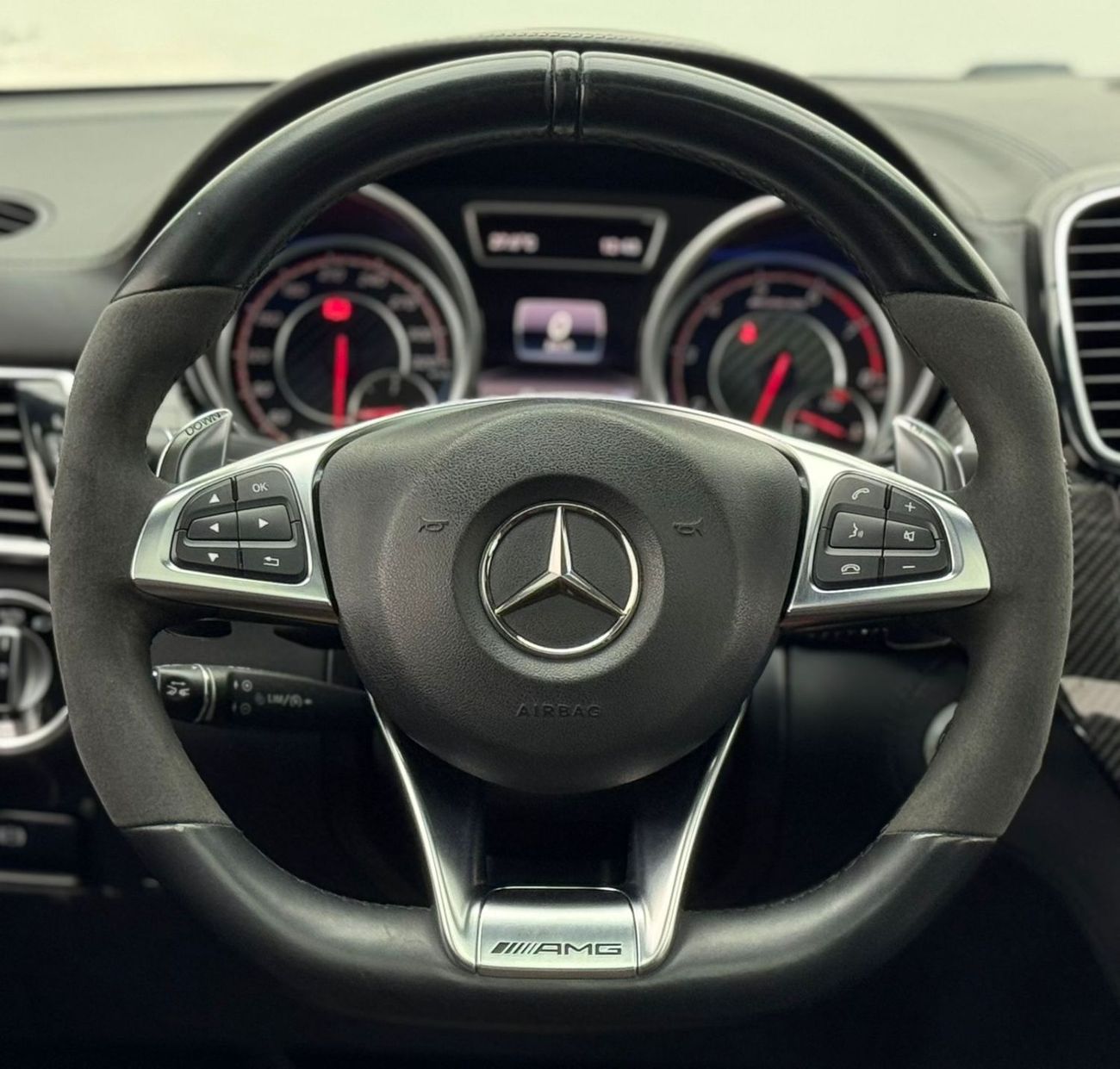 Mercedes-Benz GLE 63 S AMG Coupe 2017 Mercedes-Benz GLE 63 S AMG 4Matic Coupe, Full Service History, Excellent Condition, GCC