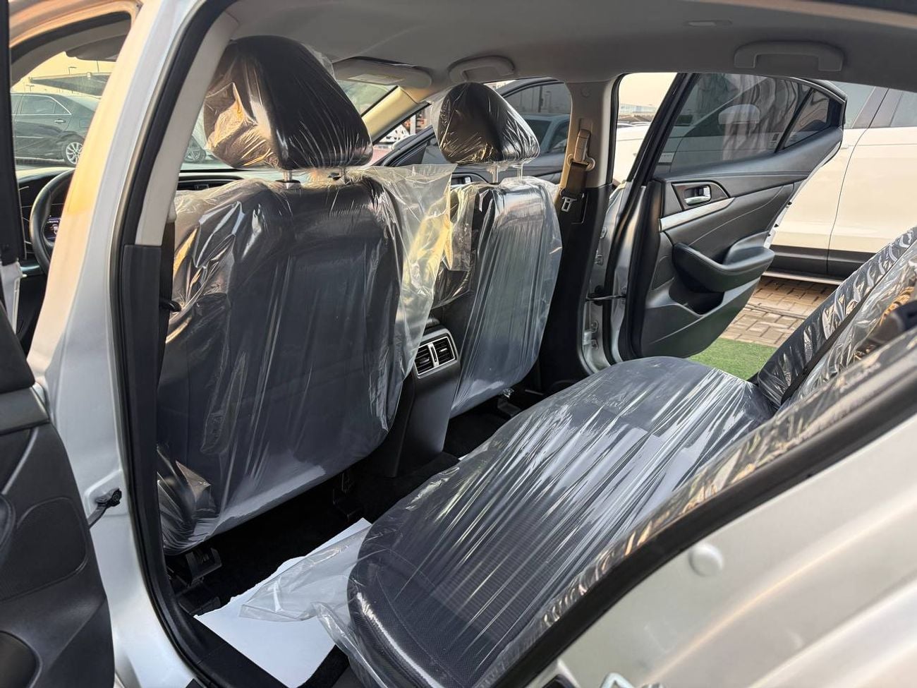 Nissan Maxima PLATINUM first owner, clean use