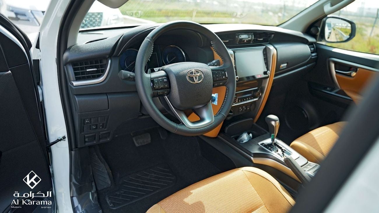 تويوتا فورتونر VXR SR5 - 2.8L Diesel 4x4 | Full Option SUV with 360 Camera, Radar, Diff Lock, Cooling Seats, GCC Sp