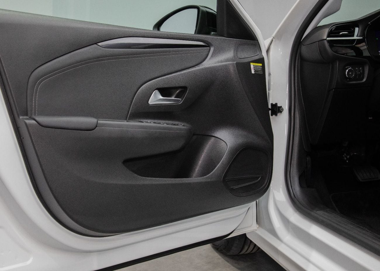 Opel Corsa Elegance+ 1.2L