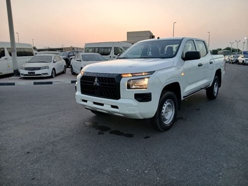 Mitsubishi L200 GLX Mitsubishi L200 M-Line 2.4L Petrol 4WD | 2026 | GCC Specs | Export Only |