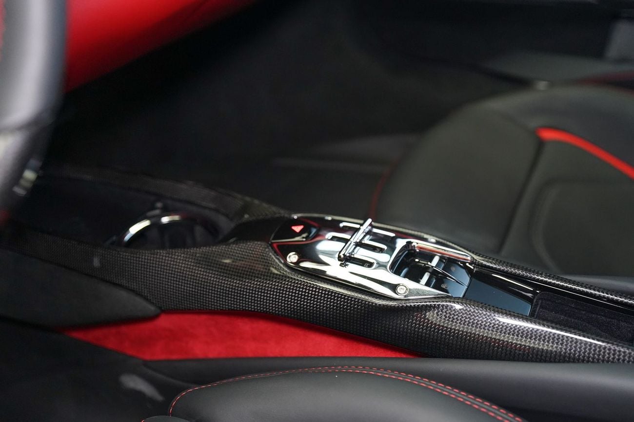 Ferrari 296 GTB 3.0T V6 PHEV