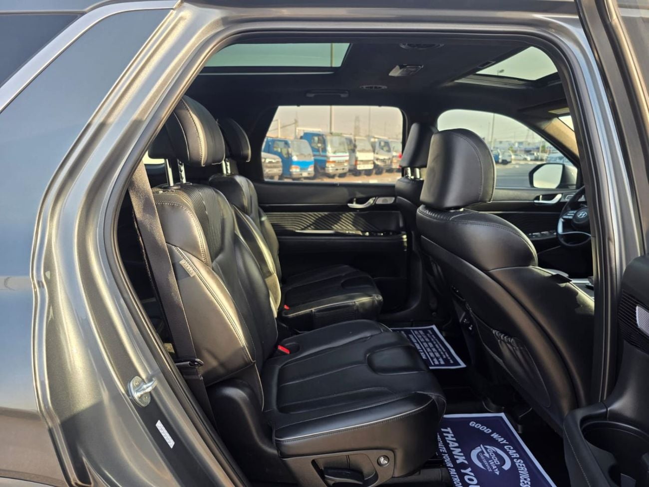 Hyundai Palisade CALLIGRAPHY two sunroof , 4x4 , 360 camera and auto parking sensors