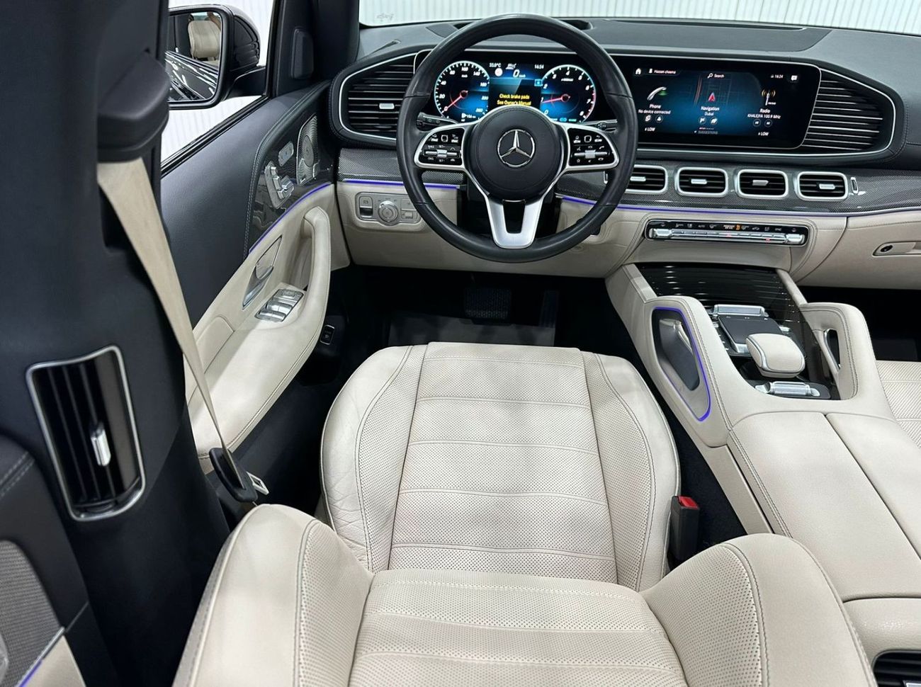 مرسيدس بنز GLE 450 AMG 2022 Mercedes Benz GLE450 4Matic AMG, June 2027 Mercedes Warranty + Service Pack, Full Option, GCC