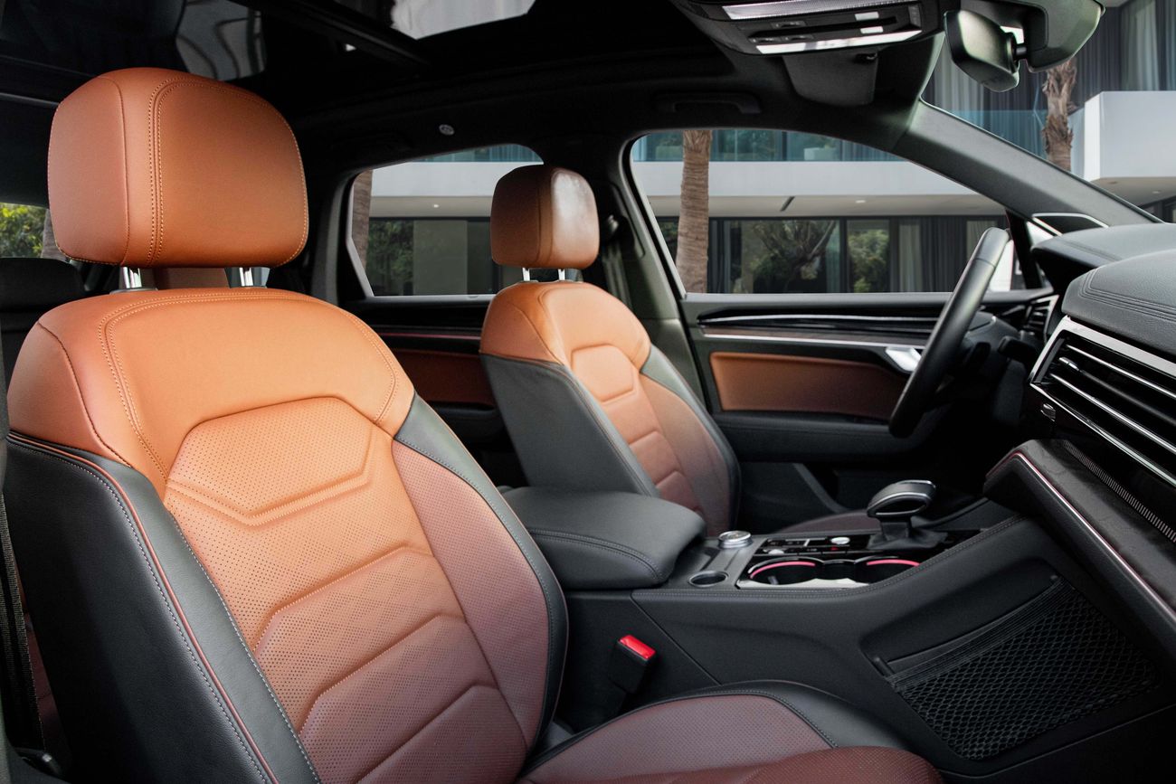 Volkswagen Touareg Touareg Elegance ++ | 3,623 P.M | 0% Downpayment | Excellent Condition! | Ramadan Offer!