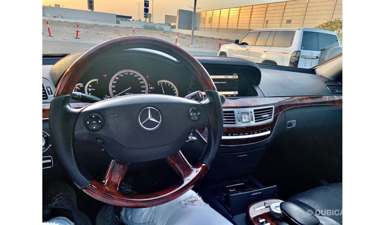 مرسيدس بنز S 500 مرسيدس S500 موديل2008 فول اوبشن محوله كيت 63  المواصفات: بواب شفط سيتات تدفئه ستاره خلفيه فتحت سقف ش