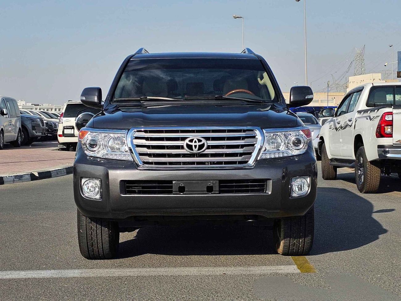 تويوتا لاند كروزر / GXR V6 / SUNROOF / FULL OPT / ORG  SHAPE / LOT#16404