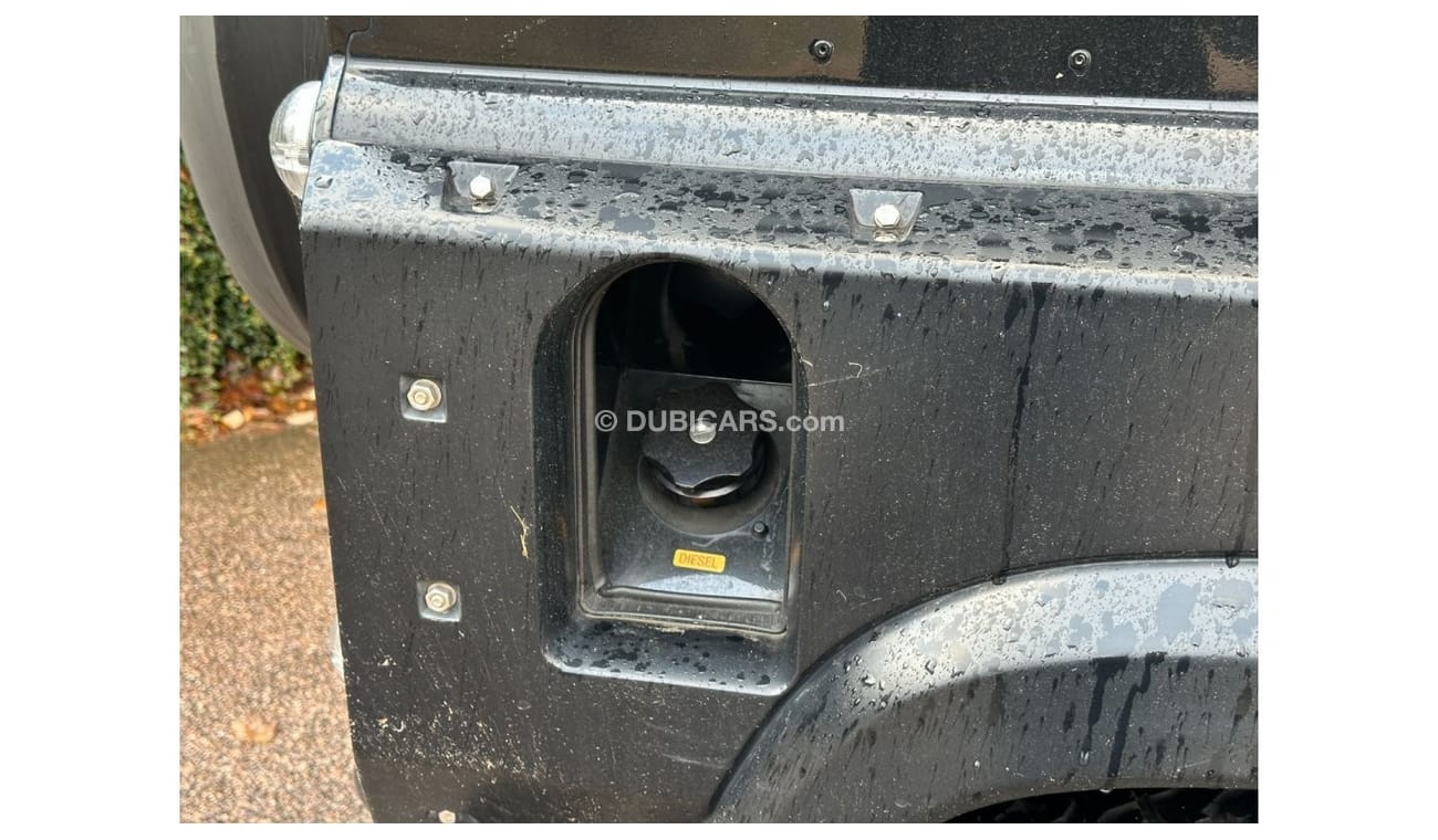 Land Rover Defender Land Rover Defender 90 Chelsea Truck conversion