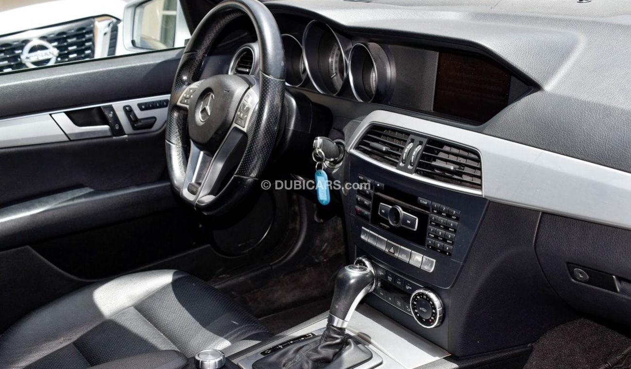 Mercedes-Benz C 300 4 MATIC