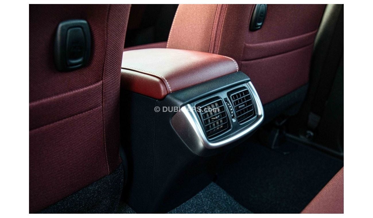 تويوتا هيلوكس 2023 Toyota Hilux 4x4 DC 2.8 D MT SR5 - Export Only