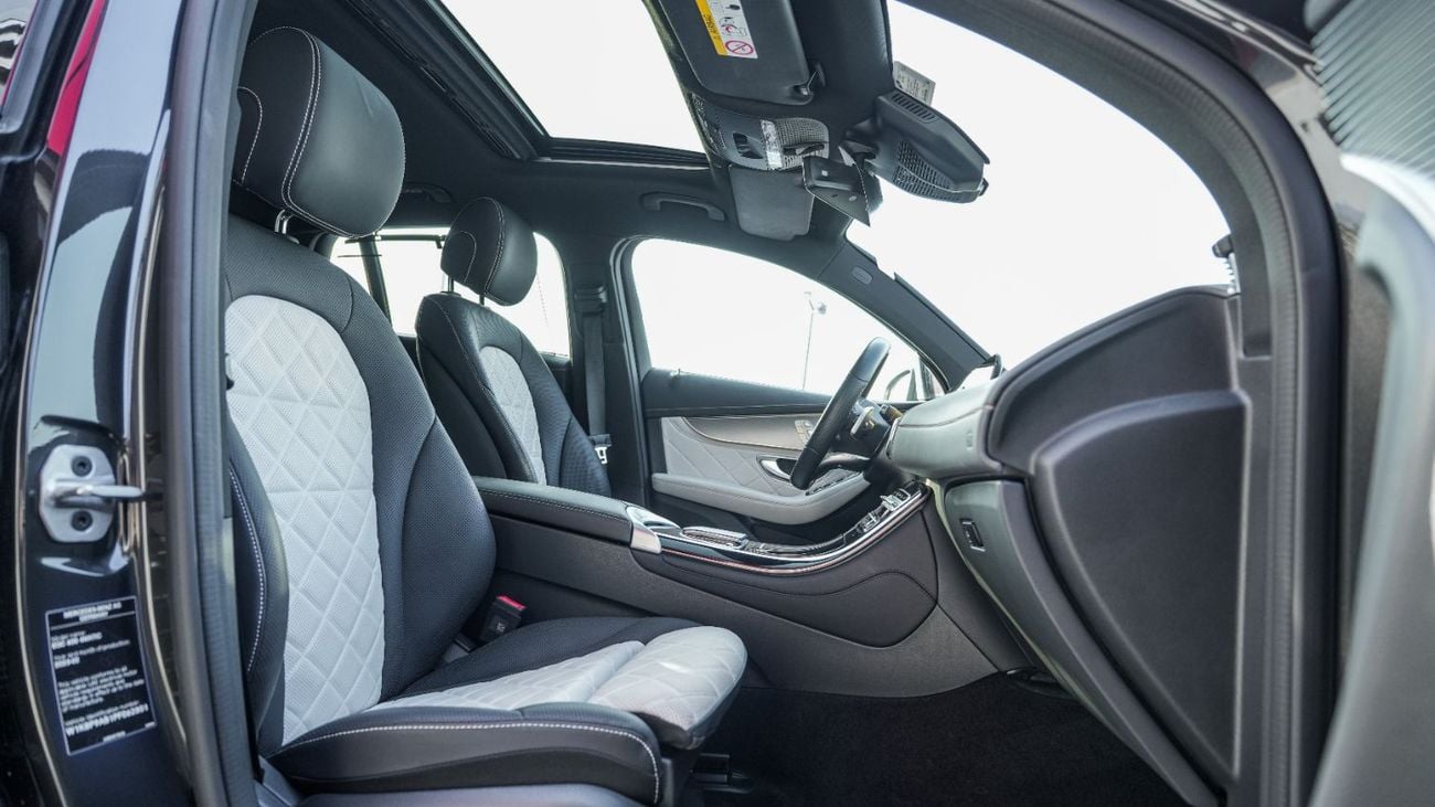 Mercedes-Benz EQC 400 GCC WARRANTY AND SERVICE PACKAGE