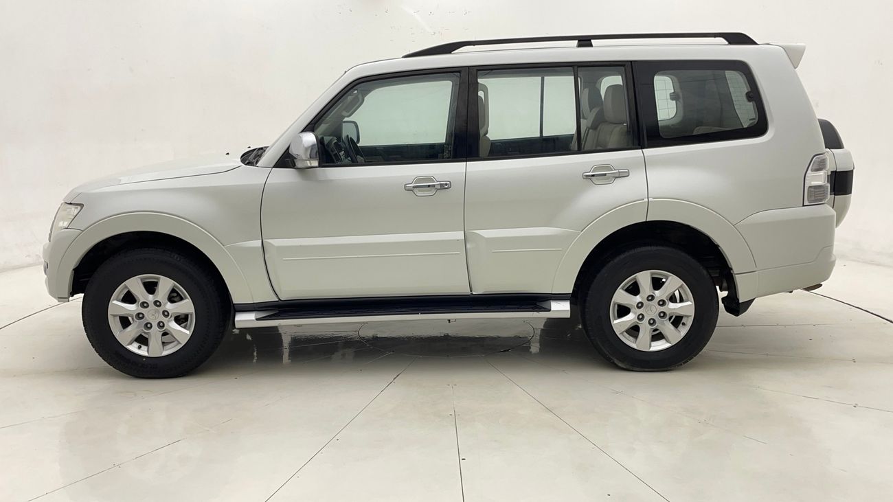 Mitsubishi Pajero GLS MID 3.5 | Zero Down Payment | Home Test Drive