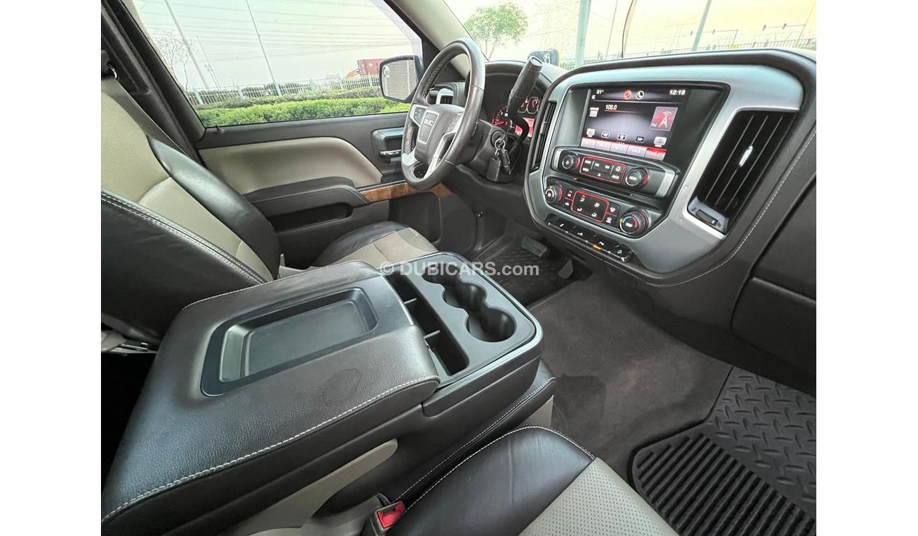 GMC Sierra 1500 SLE GMS SIERRA SLE GCC TOP OPTIONS FULL SERVICE HISTORY IN PERFECT CONDITION