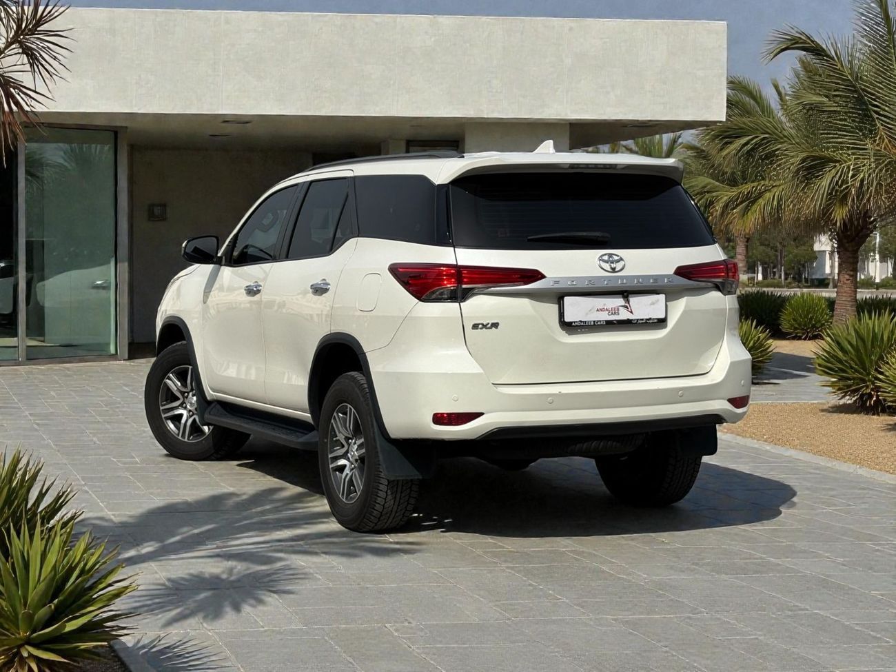 Toyota Fortuner EXR 2.7L (164 HP)  4WD A/T | 2022 | GCC SPECS | AED 1,420 per month