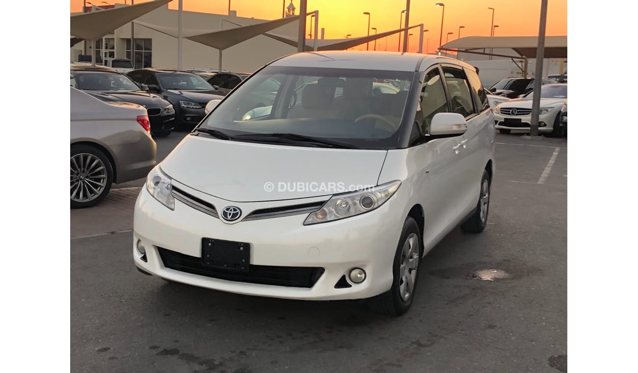 Toyota Previa Toyota pravia model 2014 GCC car prefect condition full optio