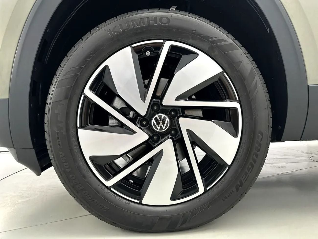 فولكس واجن تيرامونت Comfortline 3.6L Comfortline (Facelift 2) (REF#37921)