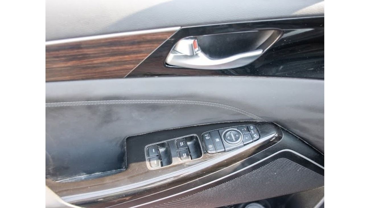 Kia K7 Cadenza 2019 accident free