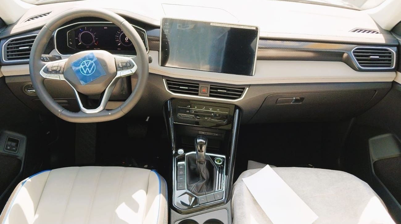 فولكس واجن تايرون Volkswagen Tayron 1.4L PHEV 2024YM