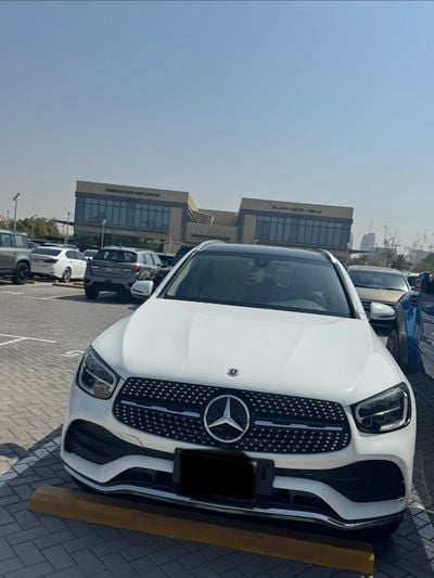 Mercedes Benz GLC 300 E 4MATIC PREMIUM