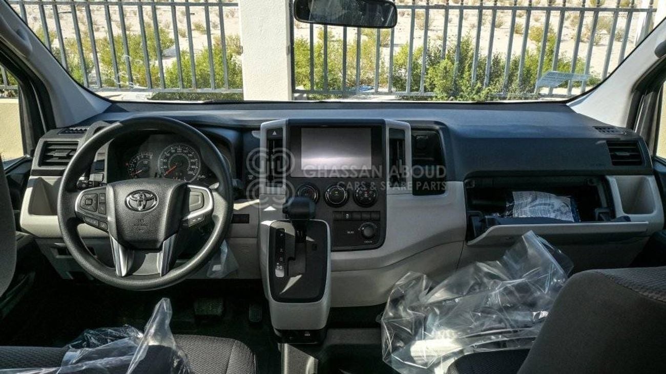 تويوتا هاياس Commuter 3.5L A/T
