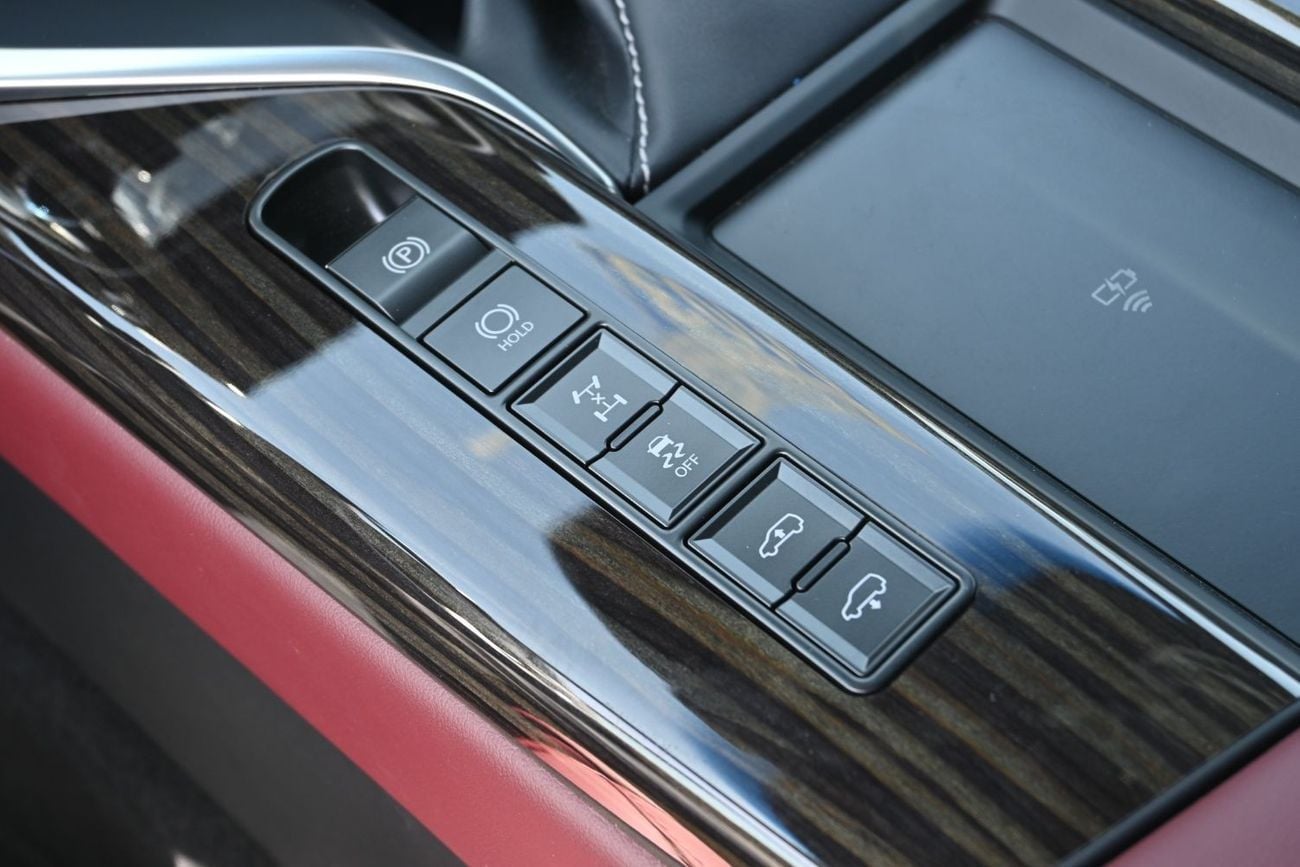لكزس LX 600 Lexus LX600 Signature Mark Levinson, 3.5L Twin-Turbo V6, Petrol