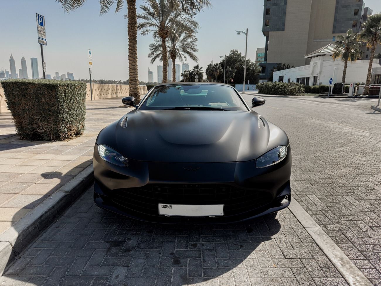 أستون مارتن فانتيج F1 Edition 4.0L