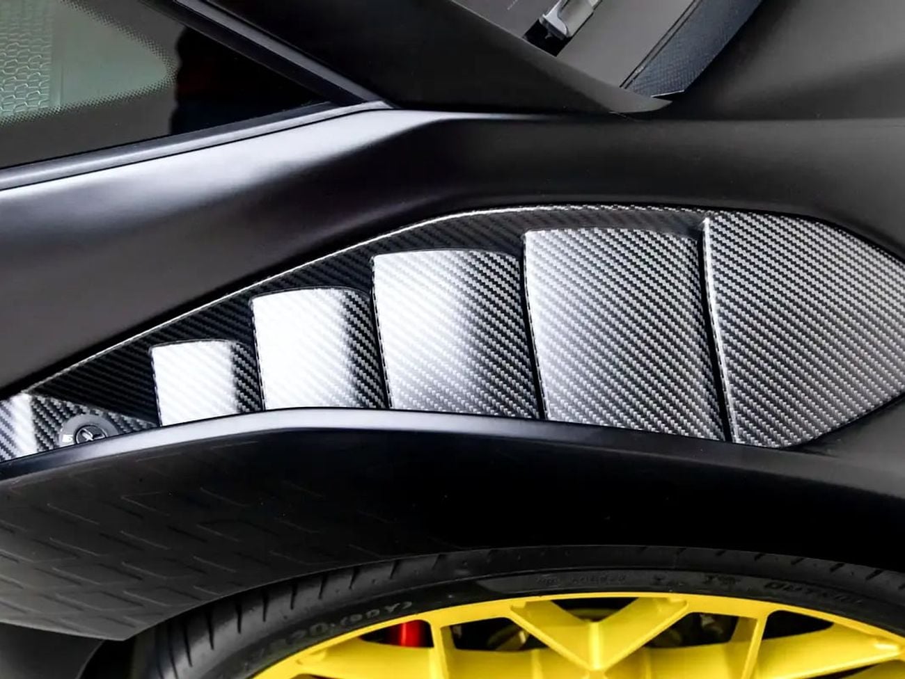 Lamborghini Huracan STO | GCC Spec | Under Dealer Warranty and Full Service History