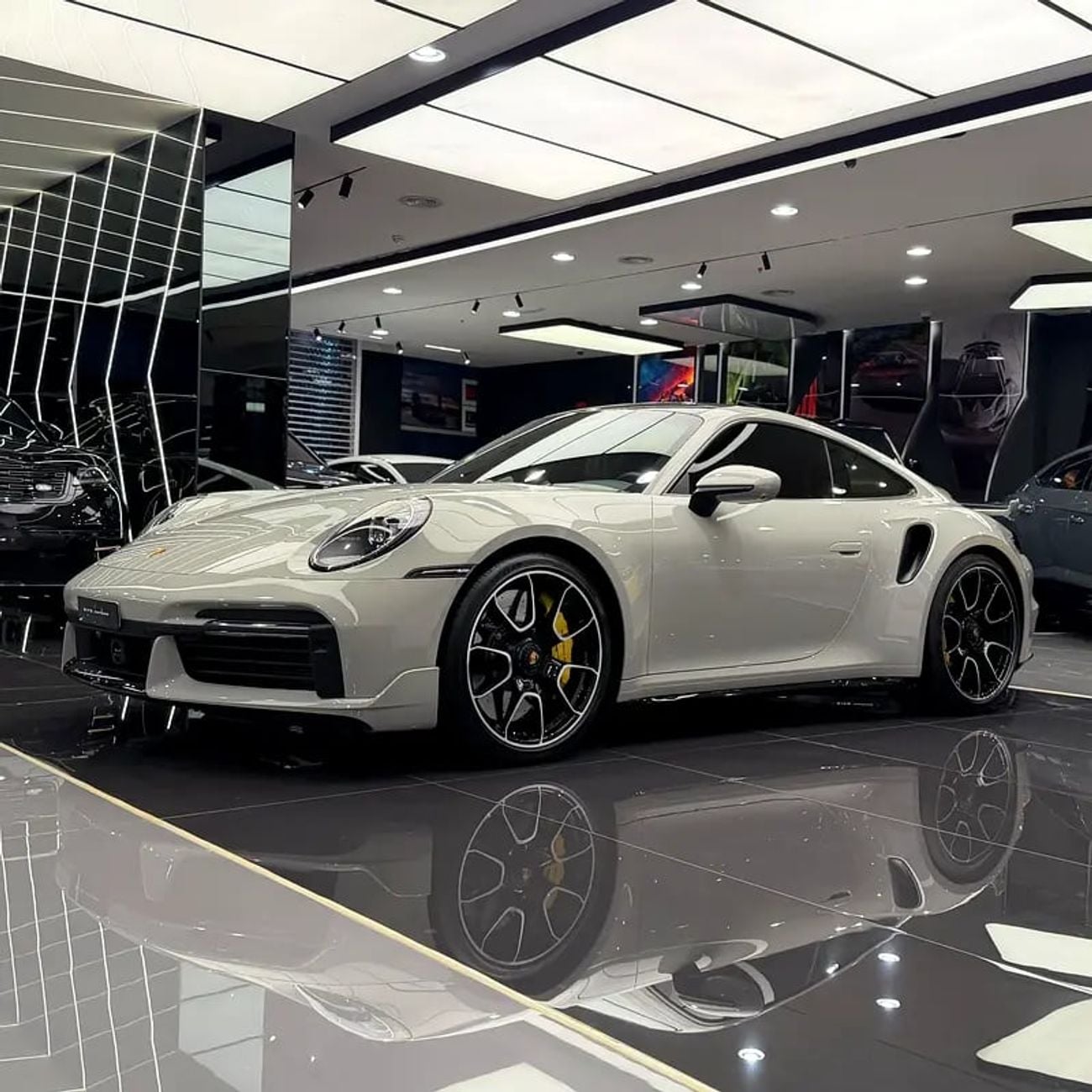 Porsche 911 Turbo S 3.8L (530 HP) Convertible 911 TURBO S GCC NARDO GRAY