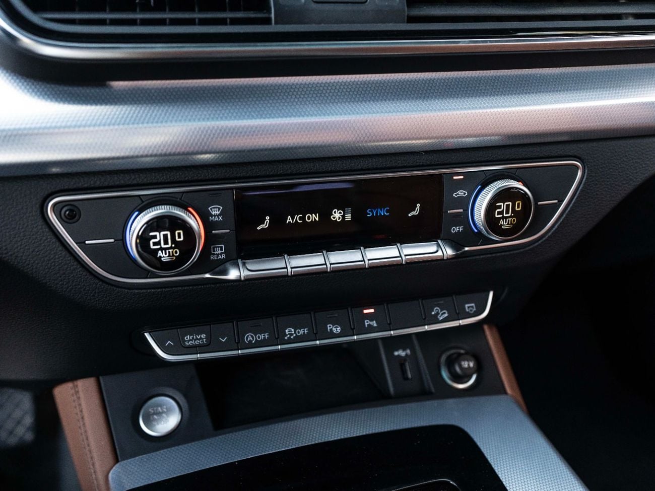 Audi Q5 45 TFSI S-LINE