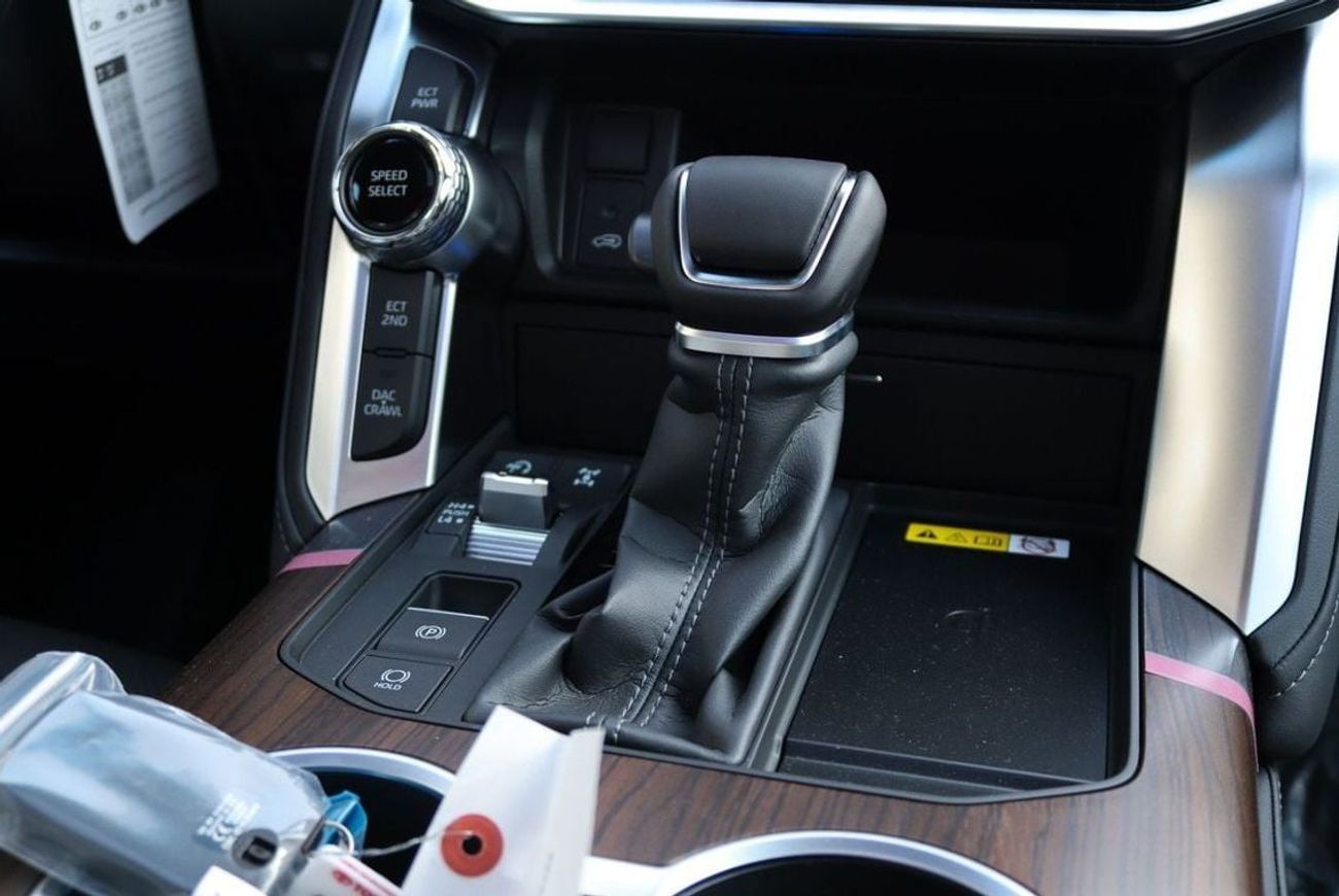 Toyota Land Cruiser 2025 LAND CRUISER 4.0 V6 GXR-HIGH RADAR - **EXPORT ONLY**التصدير فقط خارج الخليج***