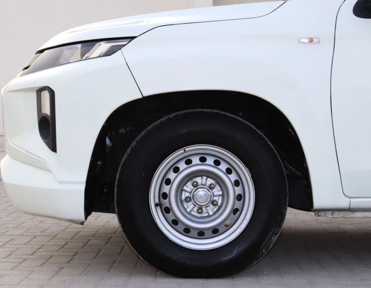 ميتسوبيشي L200 ميتسوبيشى L200 - موديل 2021- 2WD - خليجى - بدون حوادث -محرك 2.4L - بحاله ممتازه