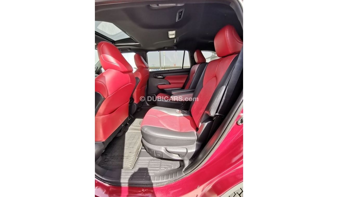 Toyota Highlander Toyota Highlander XSE - 2021 - Red