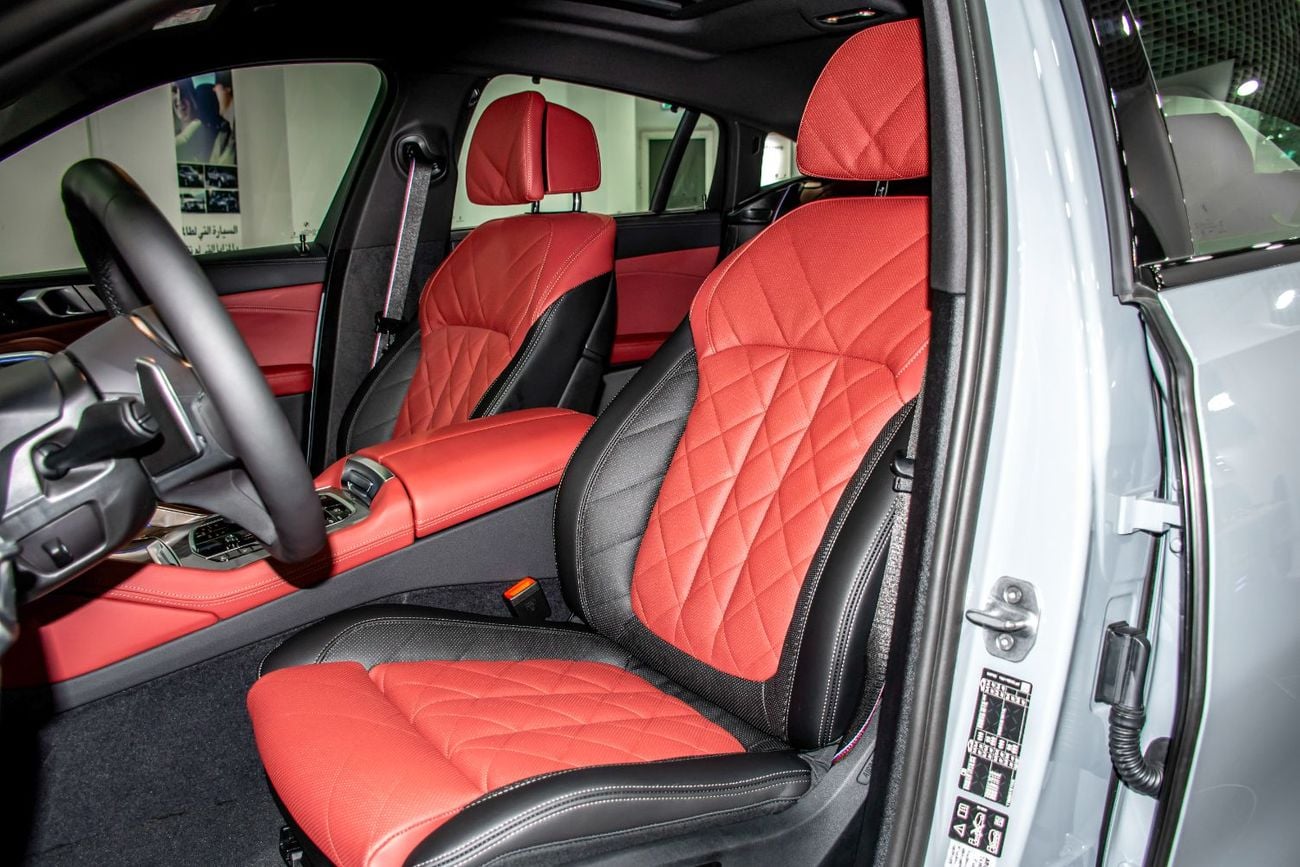 بي أم دبليو X6 XDRIVE40i LUXURY M SPORT PACKAGE