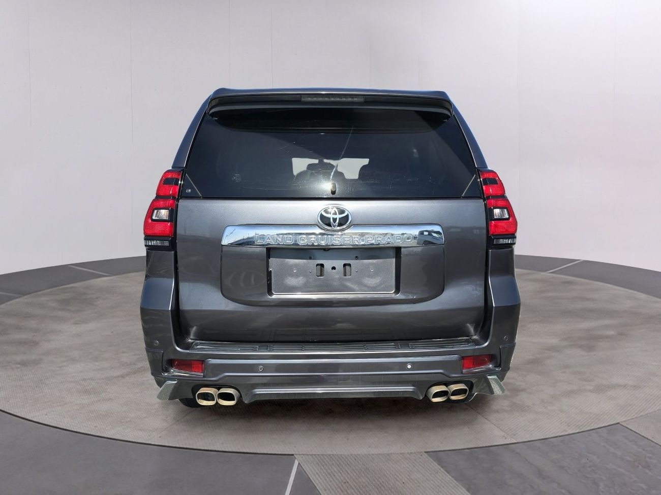 تويوتا برادو 4x4 Diesel Right Hand Drive (Export Only )