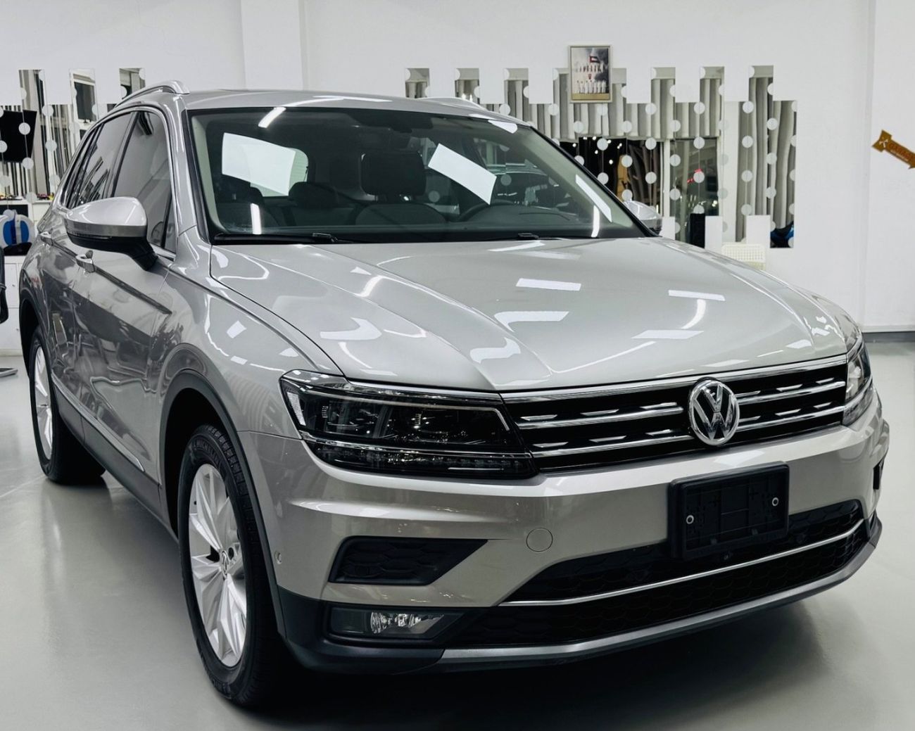 فولكس واجن تيجوان SEL 2.0L