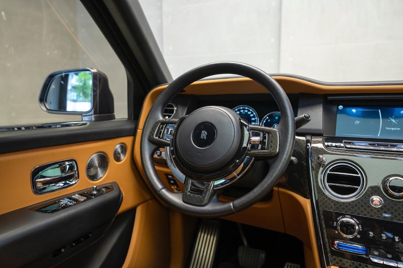 Rolls-Royce Cullinan 2020 BLACK BADGE | AGMC SERVES HISTORY