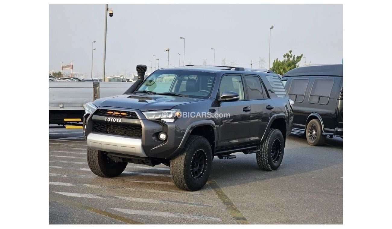 Toyota 4Runner *Offer*2018 Toyota 4Runner Off Road TRD Full Option 4.0L V6 /