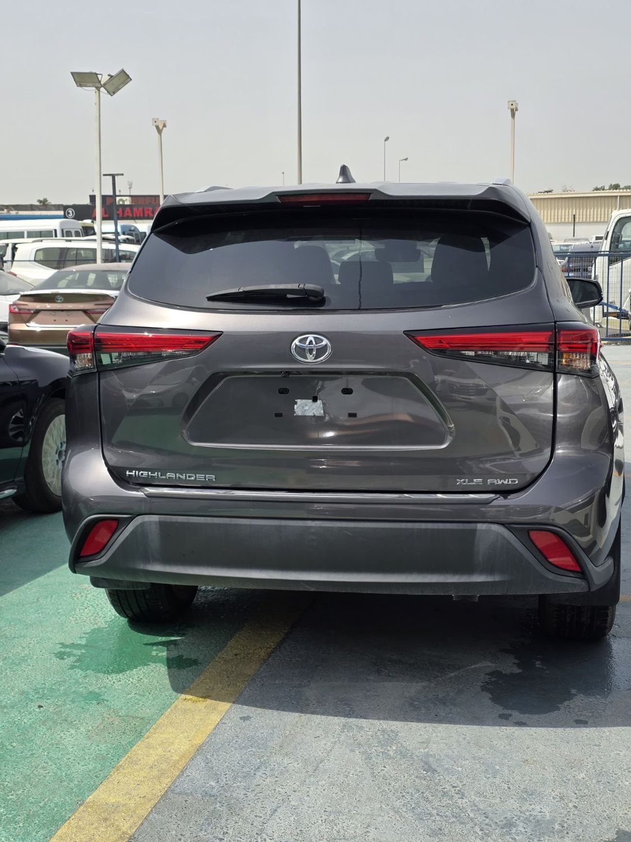 تويوتا هايلاندر 2.4 TURBO AWD 2025