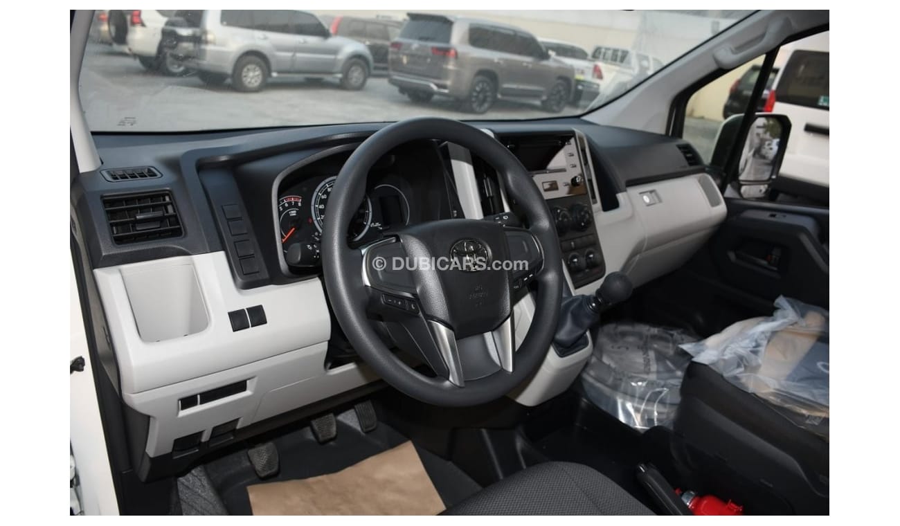 تويوتا هاياس Toyota Hiace 3.5 Petrol Highroof Passenger Van with Heater