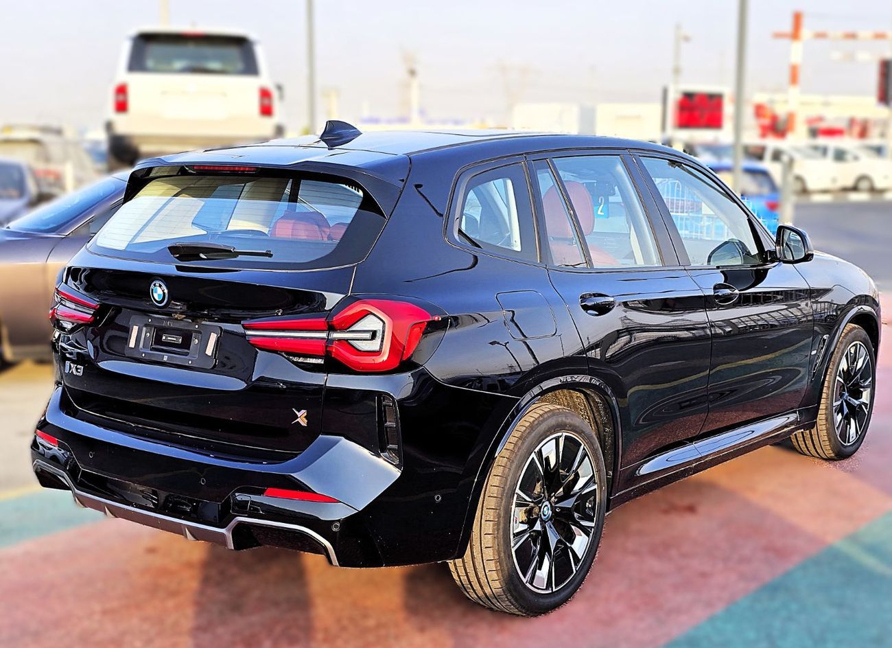 بي أم دبليو iX3 BMW iX3 Creative 2025 Model Black Color