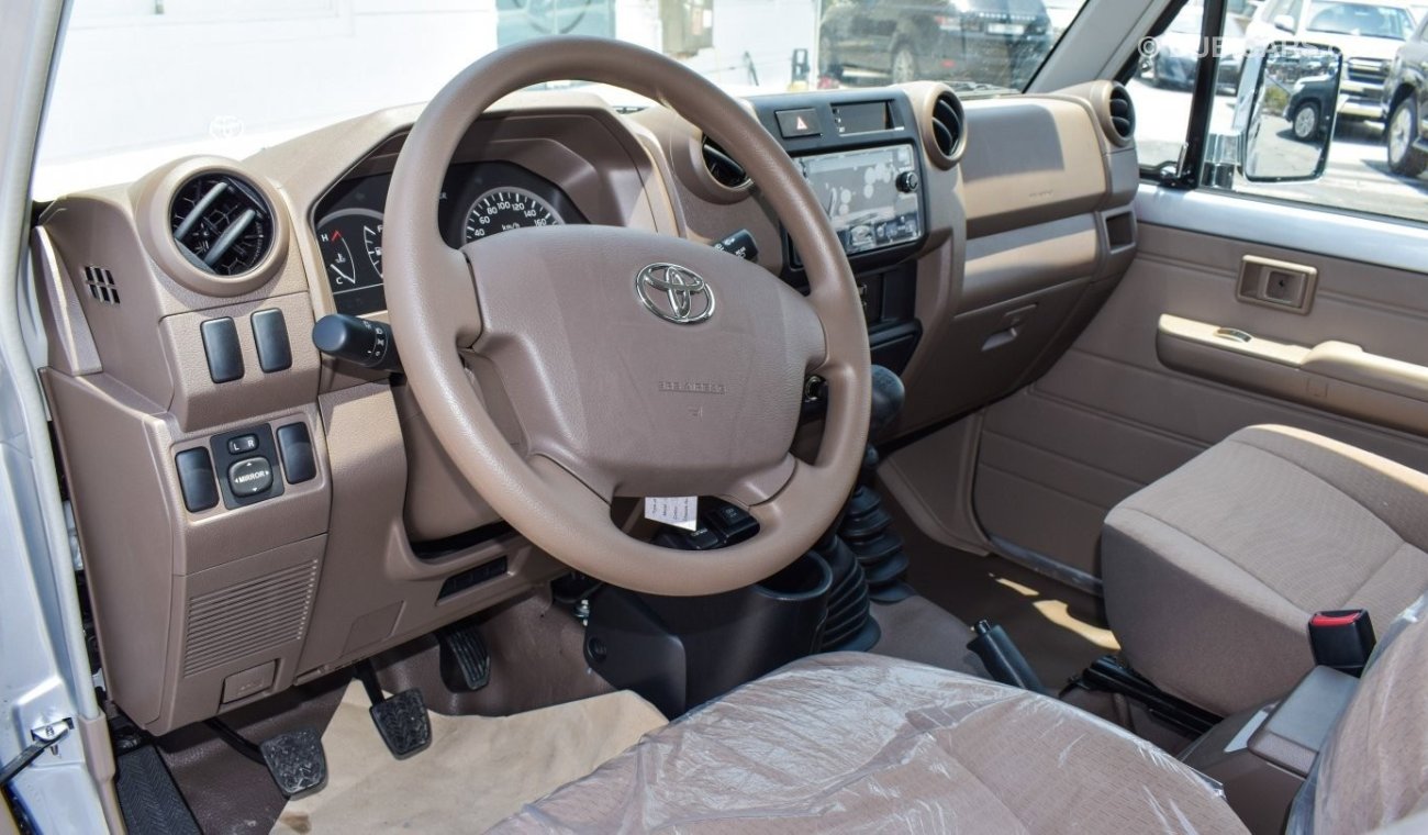 Toyota Land Cruiser 70 Land Cruiser Hard Top 71