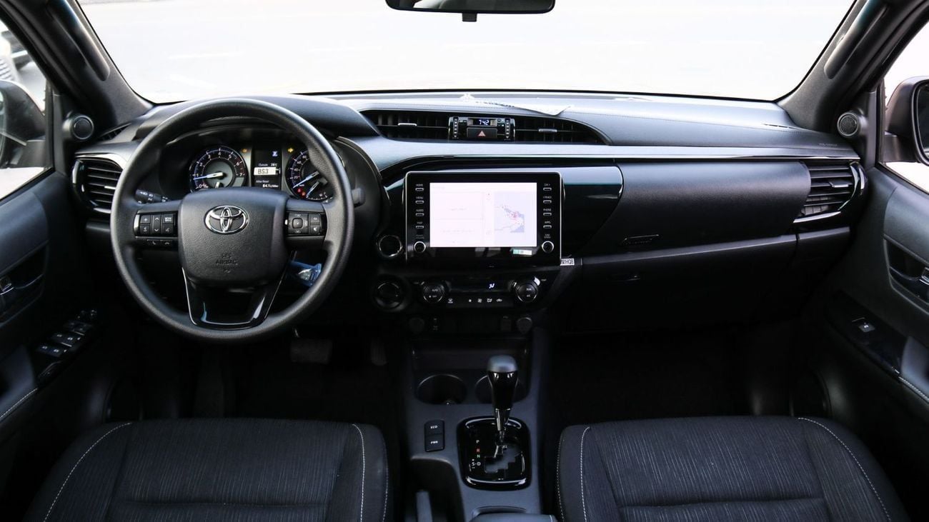 تويوتا هيلوكس HILUX ADENTURE 4.0L -2025