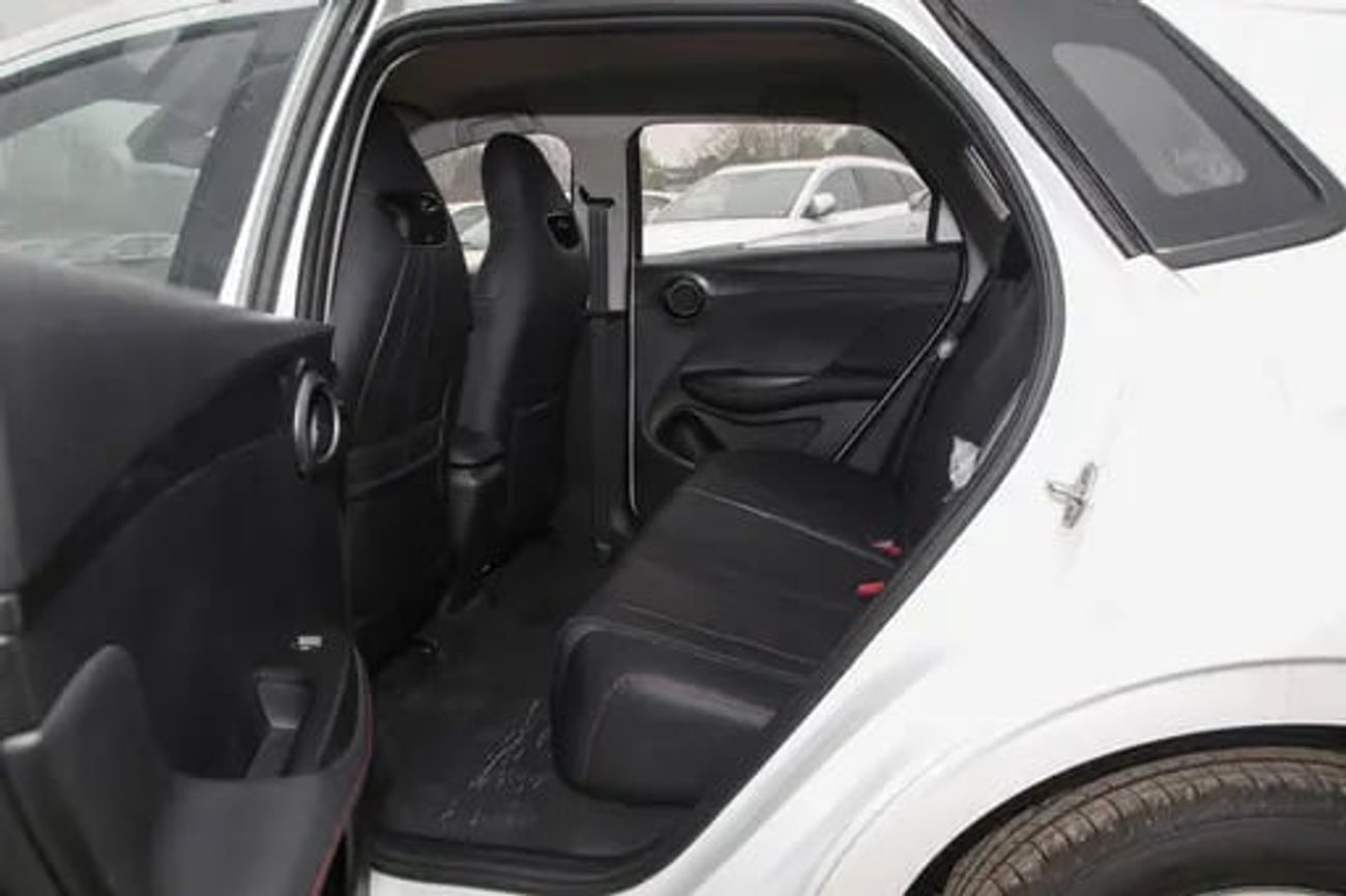 بي واي دي e2 BYD E2 LUXUARY 2025 MODEL